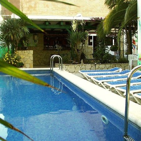 Hotel Marbella Росес Екстериор снимка